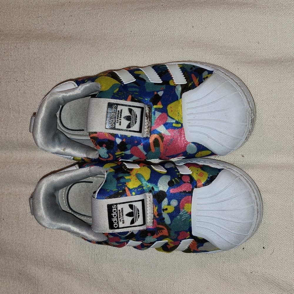 Adidas Toddler Size 8 Shoes